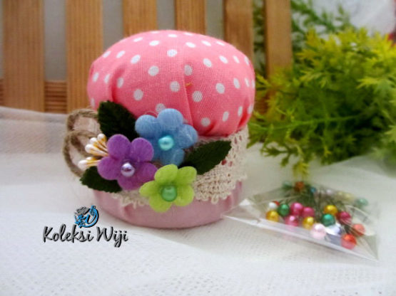 pink-mushroom-pincushion