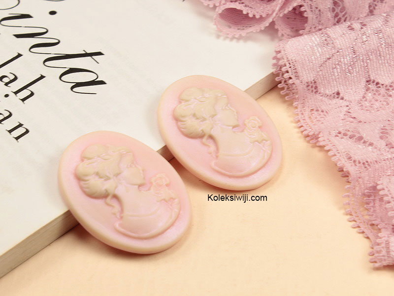 1 Buah Resin Cameo Vintage Pink Pucat RS13